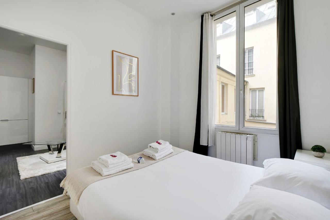 Trois Pieces Au Coeur Du Haut Marais 巴黎 外观 照片
